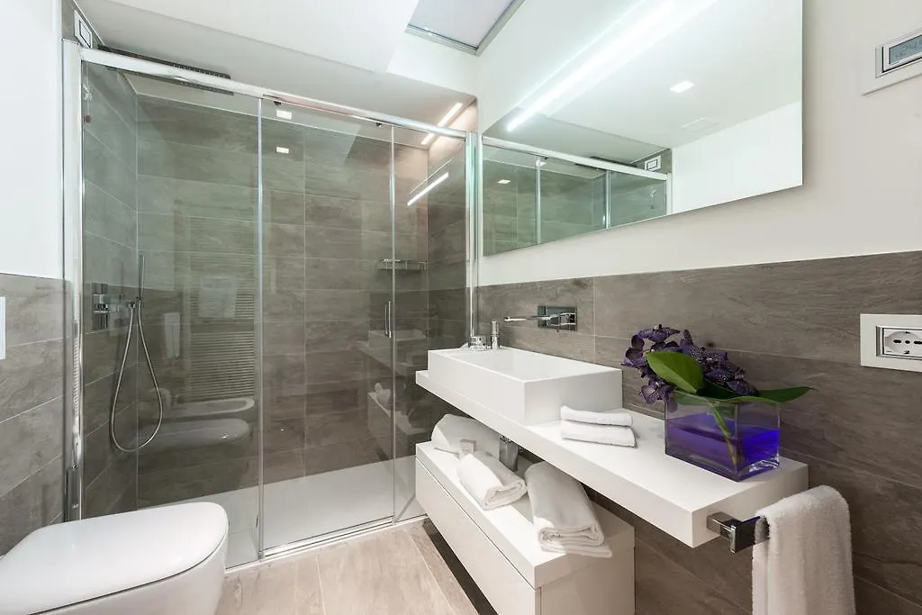 Verona Suites 0*,  Italië